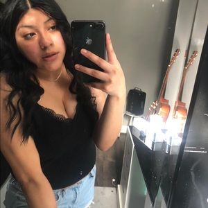 Meet your Posher, Laisha